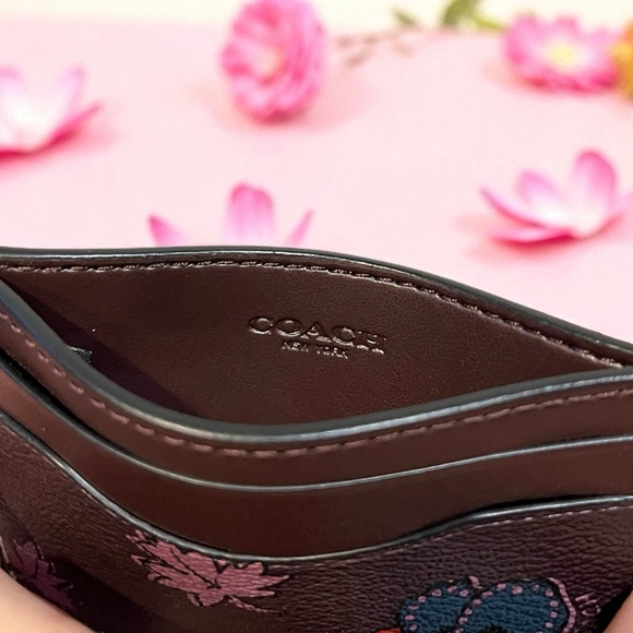 Coach Wildflower Slim Card Case F12773 Oxblood NWOT - Picture 3 of 4